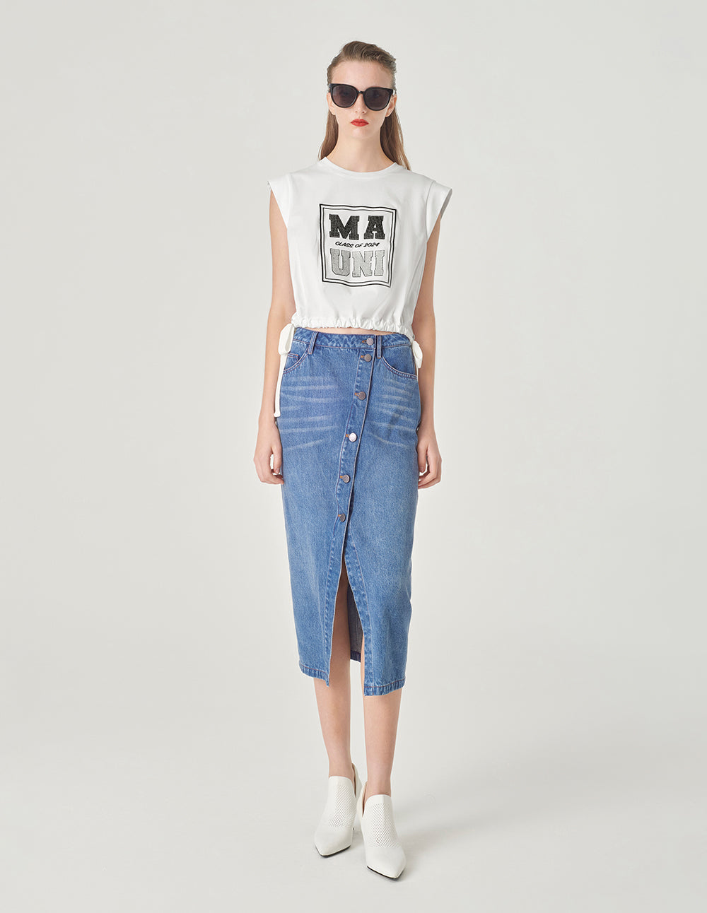 MARYLING Sequin Embroidered Logo T-Shirt