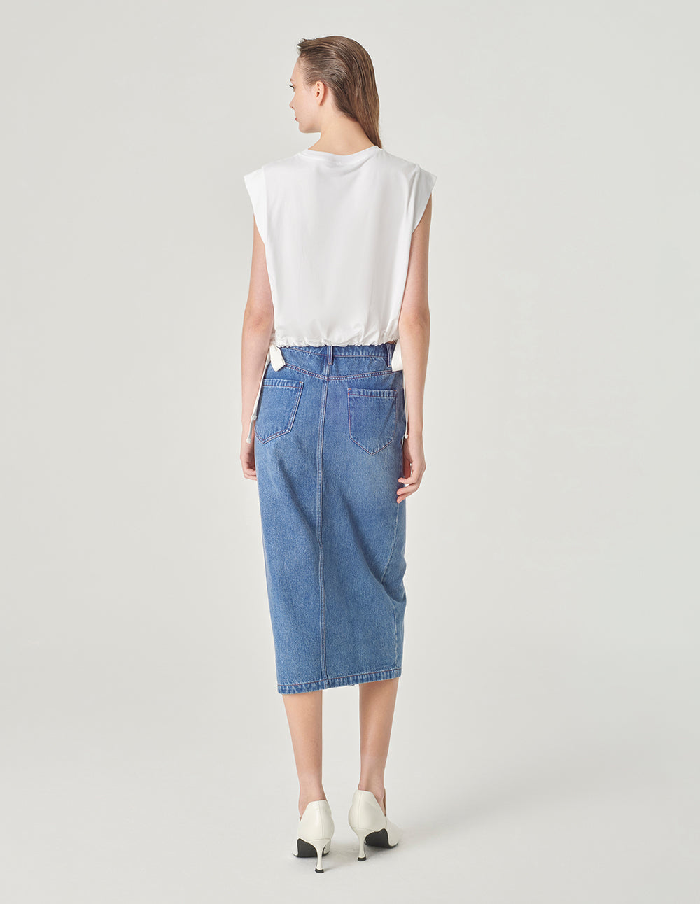 MARYLING Sequin Embroidered Logo T-Shirt